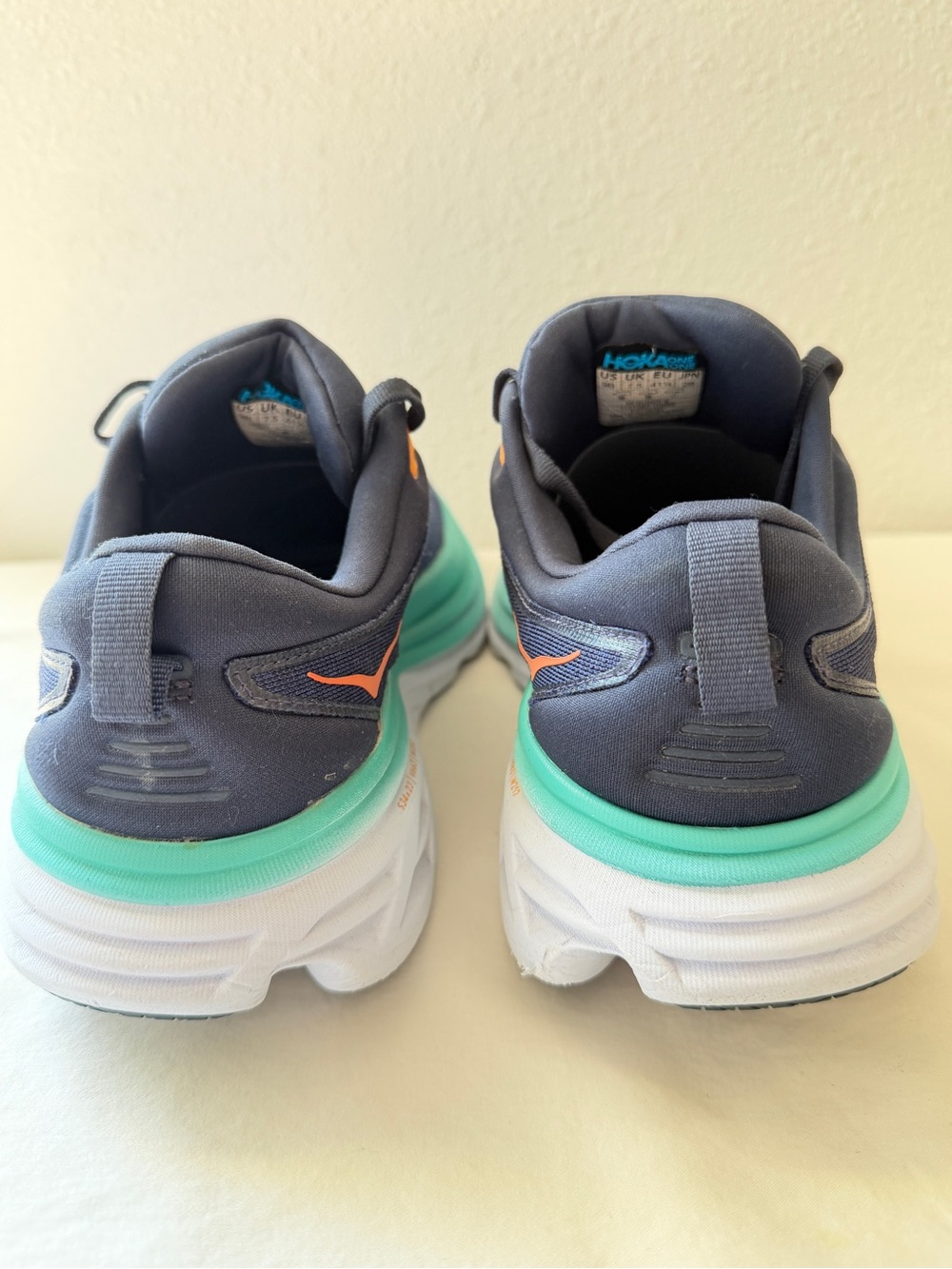 HOKA Bondi 8 in Outer space/Bellwether Blue Woman’s9 - Picture 5 of 9